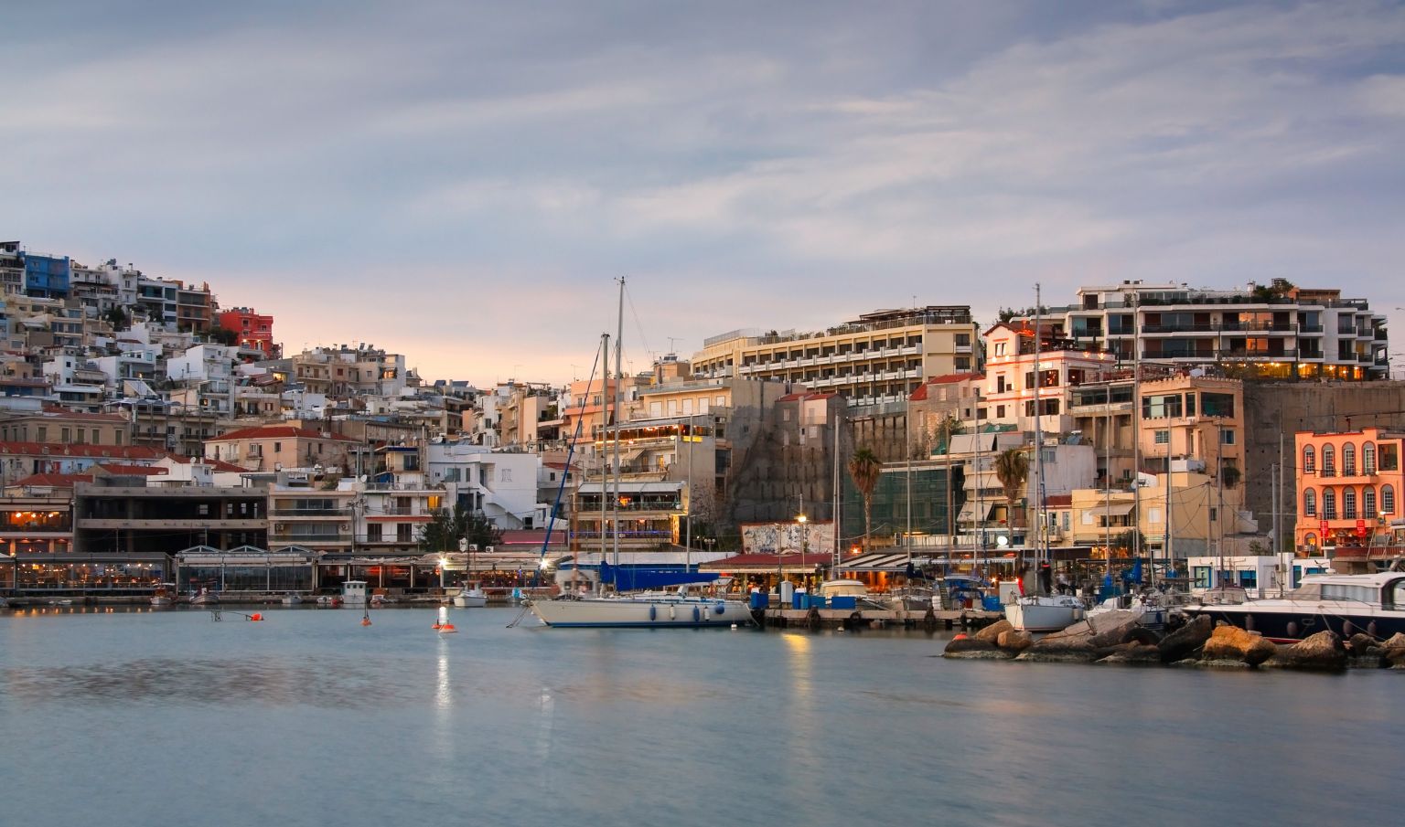 Athens neighbouhoods - Piraeus